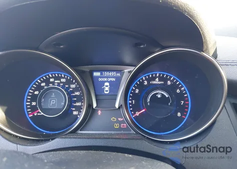 2015 Hyundai Genesis 3.8 Ultimate z USA, uszkodzony, nr VIN KMHHU6KJ3FU125152